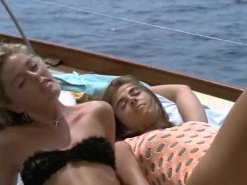 Bikini Sex Scene Elizabeth Hurley Patsy Kensit Kill Cruise