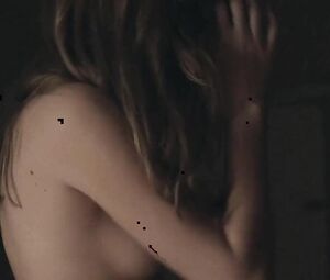 Naked Beauty Lili Simmons Gets Penetrated By The Shy Man In Tv Series