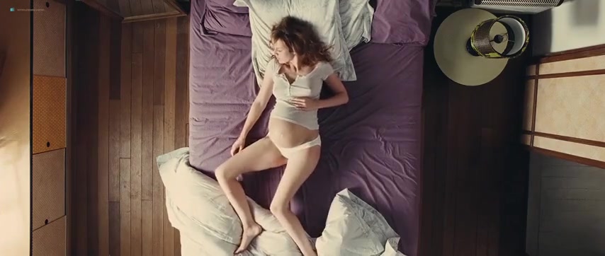 Louise Bourgoin Nude Un Heureux V Nement Video Best Sexy
