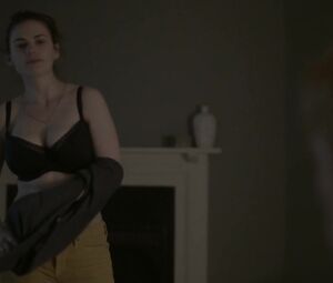 Hayley Atwell - Black Mirror s02e01 (2013)