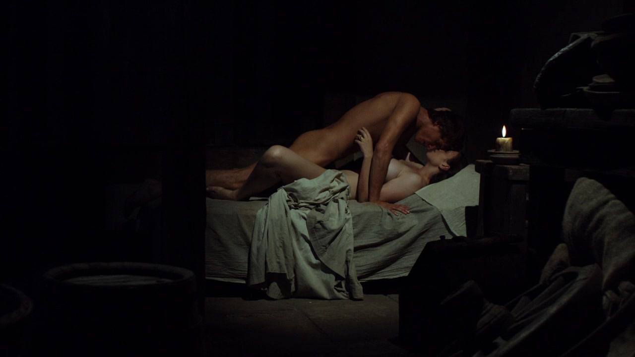 The pillars of the earth sex scene