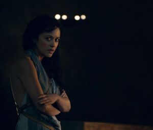 Lucy Lawless, Jaime Murray - Spartacus. Gods of the Arena s01e02 (2011)