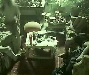 Paz de la Huerta - 5 Up 2 Down (2006)