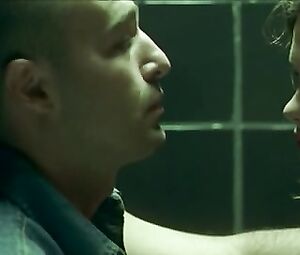 Paz de la Huerta - 5 Up 2 Down (2006)