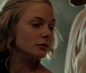 Rebecca Ferguson - The White Queen s01e02 (2013) [uncut]