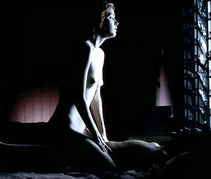 Rose Byrne - The Goddess of 1967 (2000)