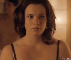 Charlie Dagelet, Anna Raadsveld, Isis Cabolet - Lellebelle (2010)