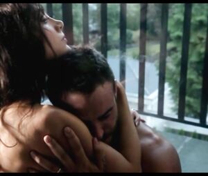 Leah Gibson - Rogue (2013)