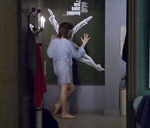 Tonya Kinzinger - Dancing Machine