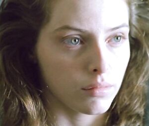 Tonya Kinzinger - Dancing Machine