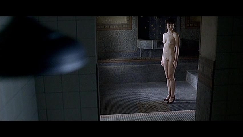 Olga Kurylenko Sex Scene - Olga Kurylenko - L'Annulaire (2005) Video Â» Best Sexy Scene Â» HeroEro Tube