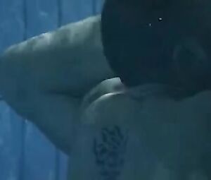 Juana Acosta, Maria Reyes Arias - A golpes  (2005)