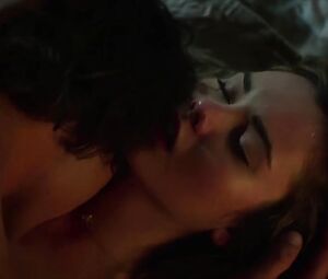 Michelle Monaghan nude, Liana Liberato naked - The Best of Me (2014)