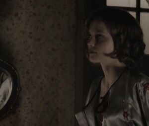 Sylvia Hoeks naked - The Gangs of OSS (2011)