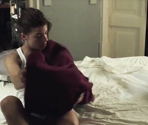 Natalia Tena - 10000 Km (2014)