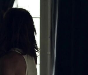 Natalia Tena - 10000 Km (2014)