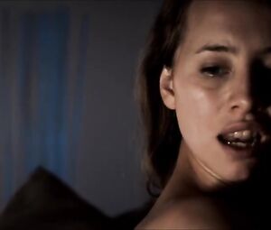 Isild Le Besco - Les brigands (2015)