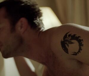 Natalia Avelon - Strike Back S02 E07 (2011)