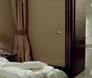 Natalia Avelon - Strike Back S02 E07 (2011)