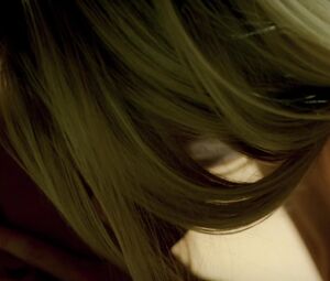 Natalia Avelon, Alexandra Moen - Strike Back S02 E09 (2011)