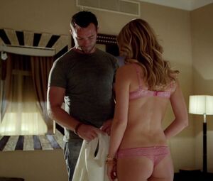 Natalia Avelon, Annabelle Wallis, Zsuzsa Simits- Strike Back S02 E08 (2011)