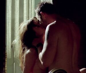 Natalia Avelon, Annabelle Wallis, Zsuzsa Simits- Strike Back S02 E08 (2011)