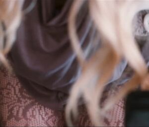 Amanda Seyfried & Julianne Moore - Chloe (2009)