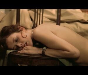 Sylvia Kristel - Emmanuelle 2 (1975)