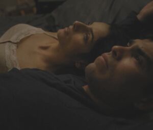 Aislinn Derbez, Erica Silverman nude - Easy S01E04 (2016)
