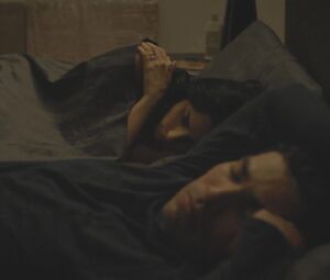 Aislinn Derbez, Erica Silverman nude - Easy S01E04 (2016)