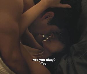 Aislinn Derbez, Erica Silverman nude - Easy S01E04 (2016)