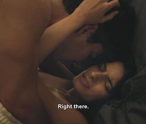 Aislinn Derbez, Erica Silverman nude - Easy S01E04 (2016)