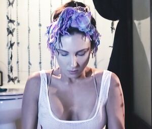 Alexis Kendra nude - Goddess Of Love (2015)