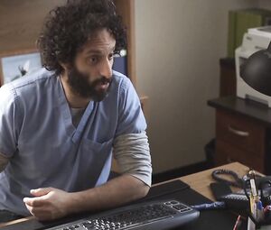 Amy Landecker, Gaby Hoffmann - Transparent S02E07-10 (2015) HD 720 (Nude, Bush)