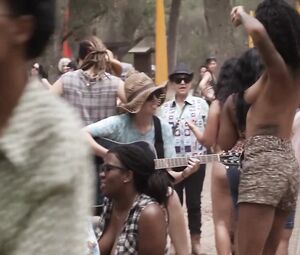 Amy Landecker, Gaby Hoffmann - Transparent S02E07-10 (2015) HD 720 (Nude, Bush)