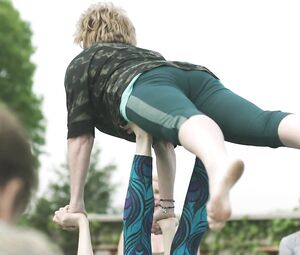 Jemima Kirke, Lena Dunham, Zosia Mamet, Lena Hall nude - Girls S05E05 (2016)