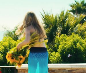 Louise Robinson, Sara Canning nude - The Right Kind Of Wrong (2013)