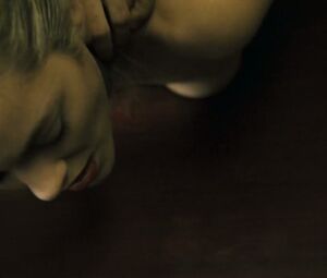 Marion Cotillard - La boite noire (2005)