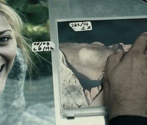 Marion Cotillard - La boite noire (2005)