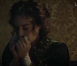 Noemie Schmidt, Maddison Jaizani nude - Versailles S01E04 (2015)