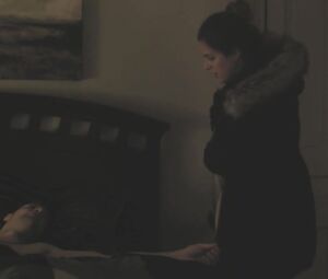 Riley Keough - The Girlfriend Experience S01E01 (2016) (Tits, Masturbate)