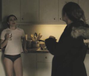 Riley Keough - The Girlfriend Experience S01E01 (2016) (Tits, Masturbate)