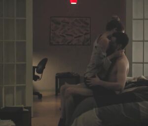 Riley Keough - The Girlfriend Experience S01E01 (2016) (Tits, Masturbate)