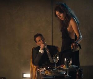 Sienna Miller nude - High-Rise (2015)