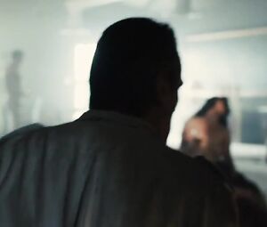 Sienna Miller nude - High-Rise (2015)