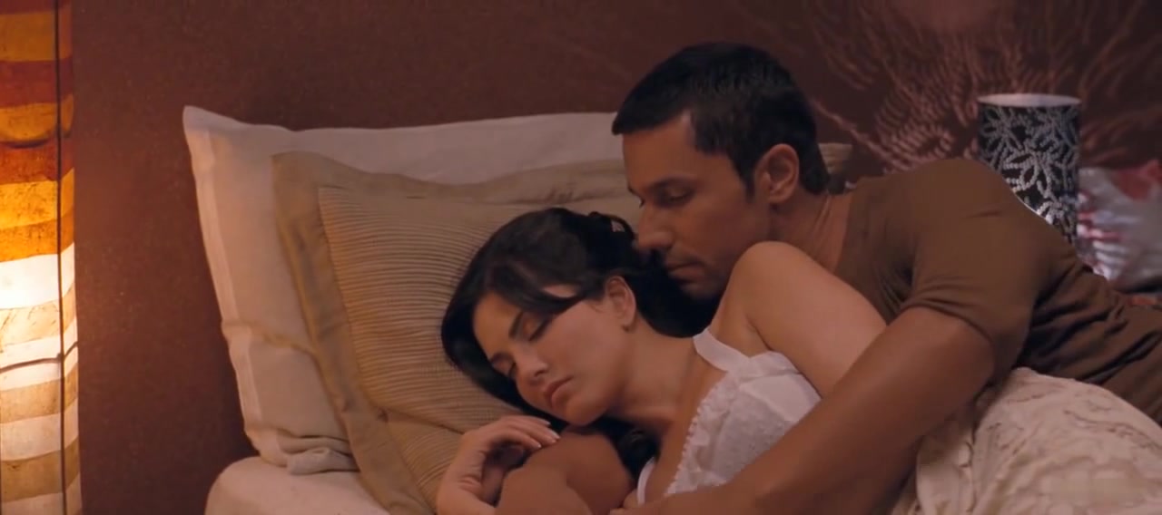 Sunny Leone Honeymoon Sex Scene - Sunny Leone nude - Jism (2012) Video Â» Best Sexy Scene Â» HeroEro Tube