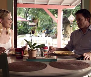 Yvonne Strahovski - Dexter S7 (2013)