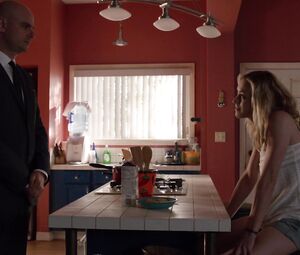 Yvonne Strahovski - Dexter S7 (2013)