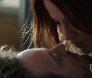 Alanna Ubach - Girlfriends Guide to Divorce S03E01-02 (2017)