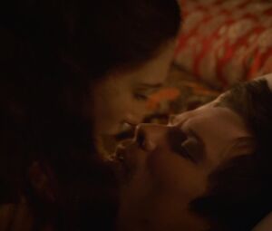 Carice Van Houten - GAME OF THRONES (S03 E08)